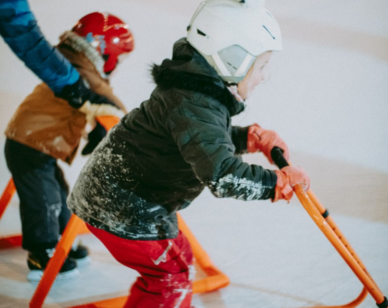 River Rink - Lední kluziště s après skate barem v Karlíně