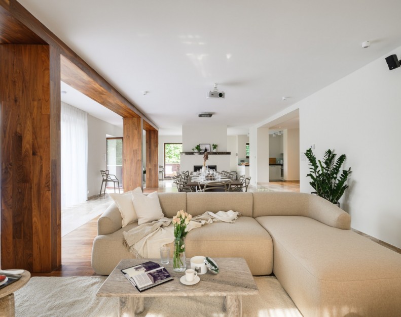 Trendy v eventech 2025 – hybridní eventy, zážitkový design a top prostory v Praze