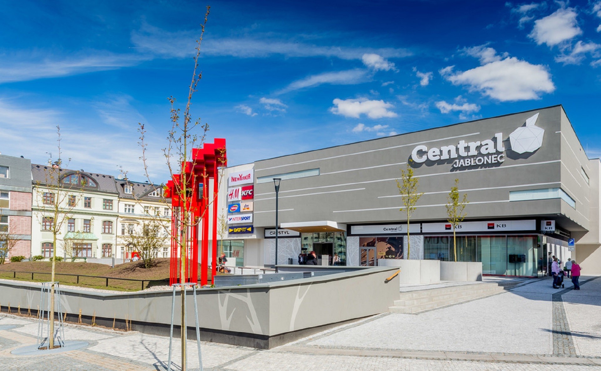 Pronajměte si atraktivní obchodní prostor pro stánek v OC Central JABLONEC