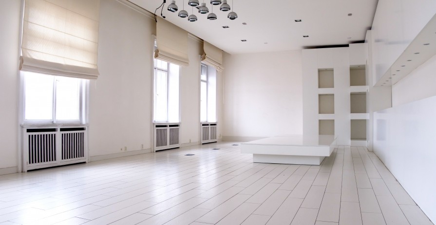 Short-term office space on Náměstí Republiky - from 118 m2 to 460 m2