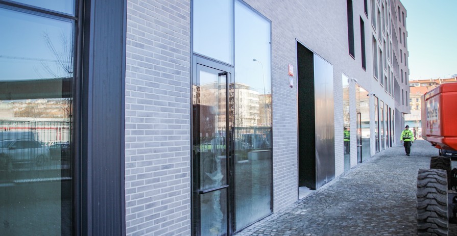 Commercial space for rent in the Smíchov City district / opposite the Na Knížecí transport hub