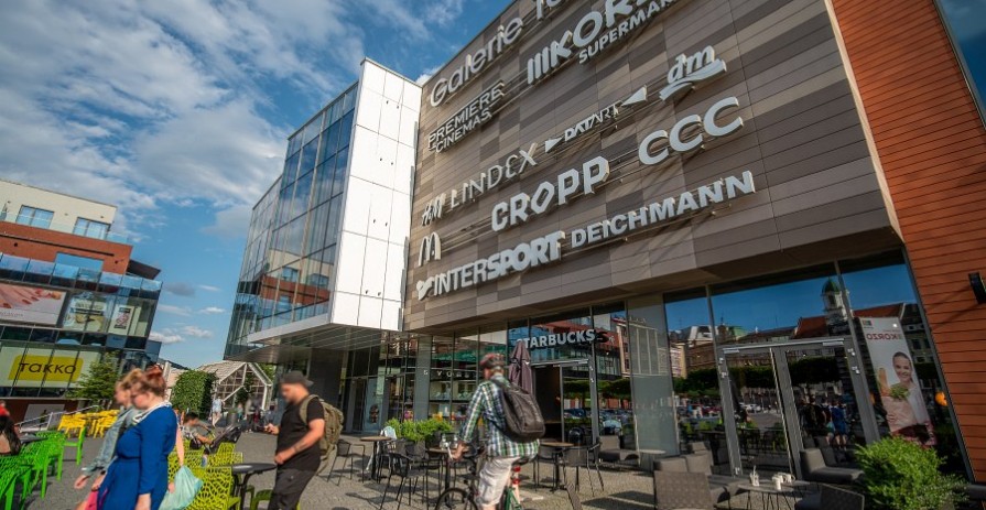 Retail space or kiosk spot available at Galerie Teplice