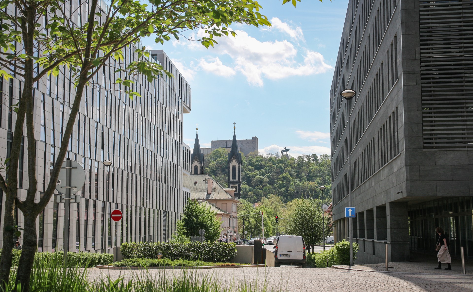 spacious offices for rent in Karlín