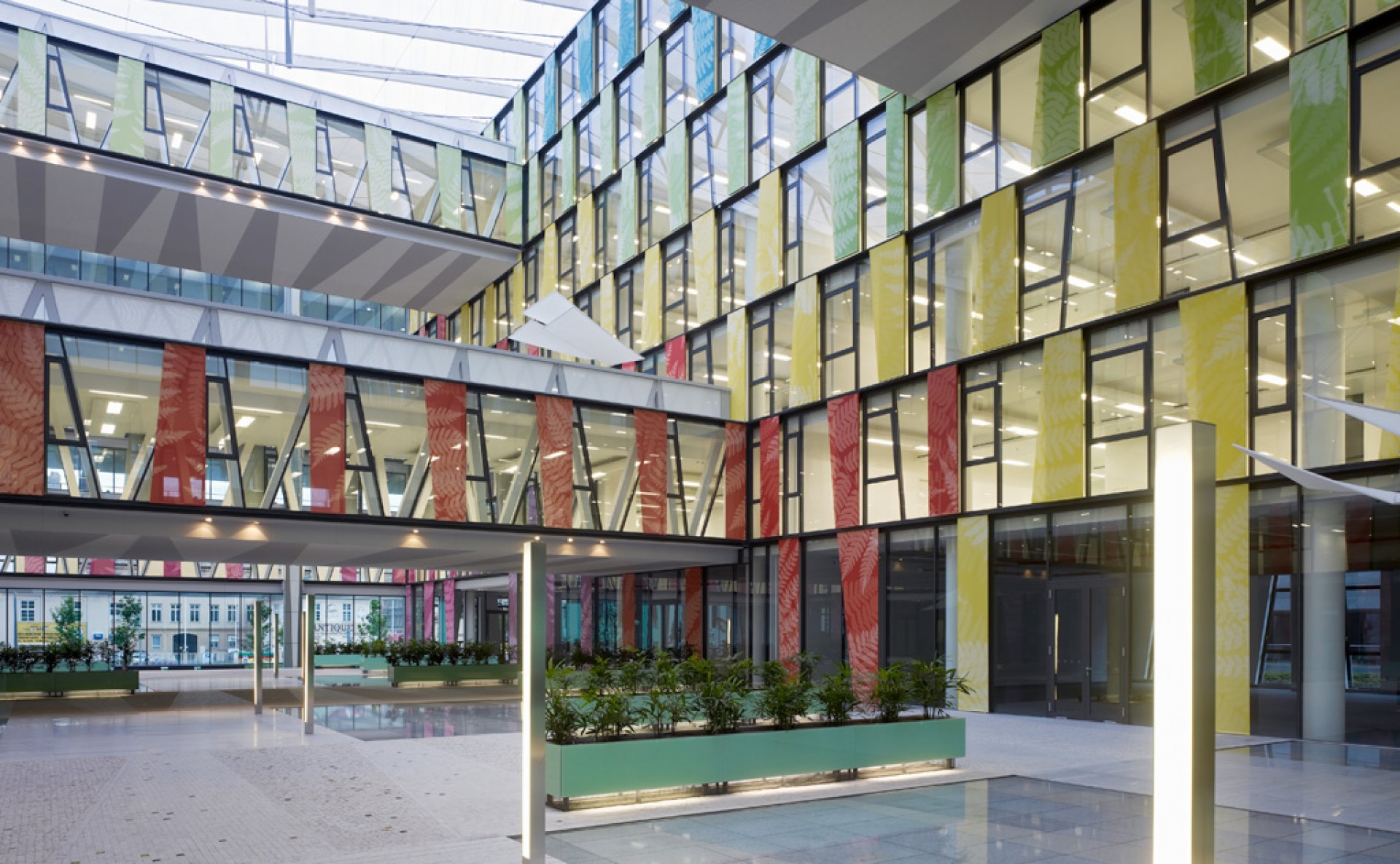 Pronájem kanceláří v karlíně praha 8