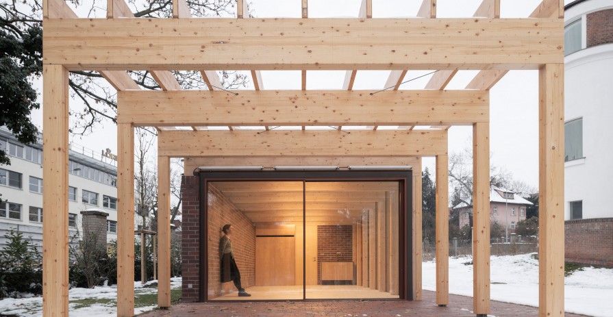 Studio in the Garden of a Villa in Vinohrady