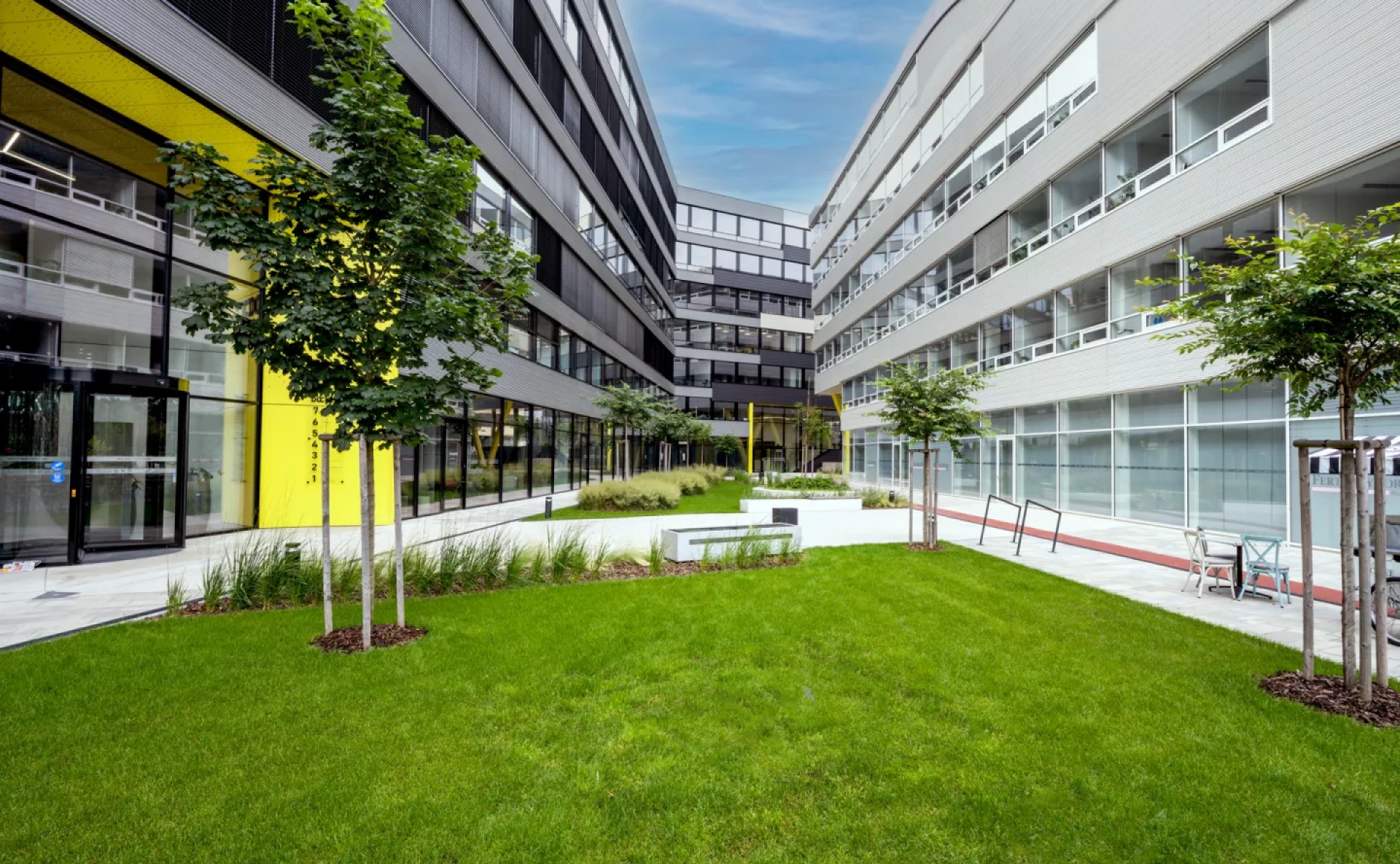 Pronájem kanceláří Dock In Three Palmovka