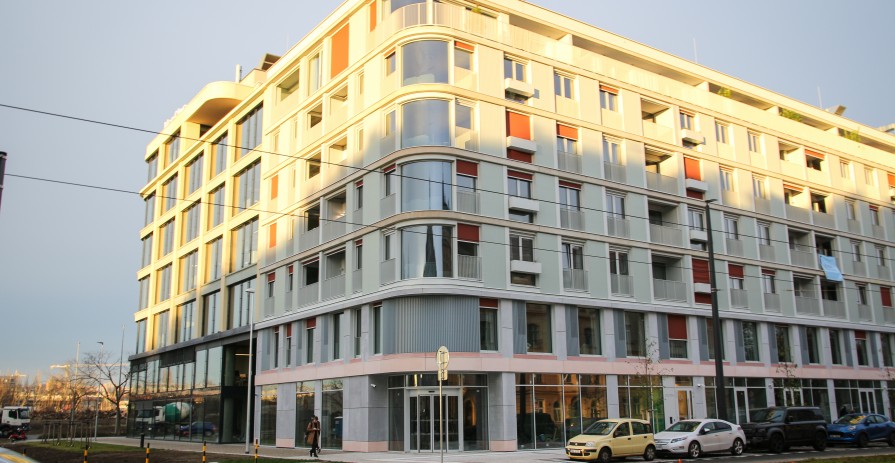 Obchodní prostor 207 m2 v moderním projektu BLOCK Karlín