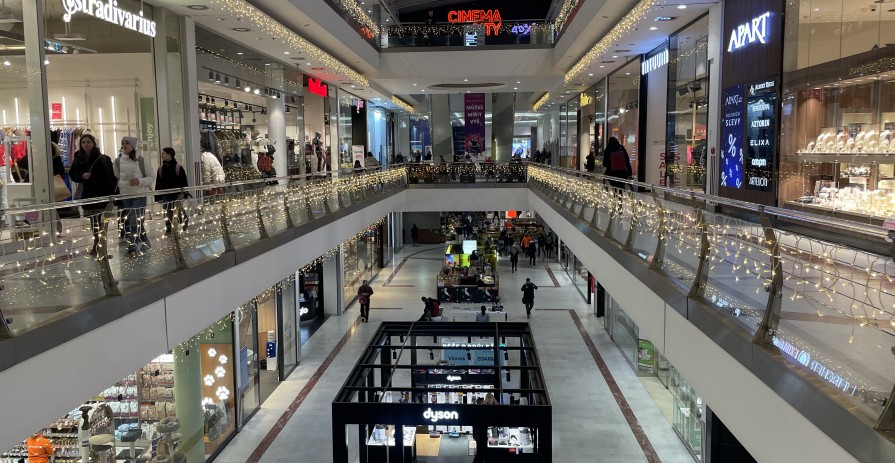 Space for stand / kiosk in OC Nový Smíchov