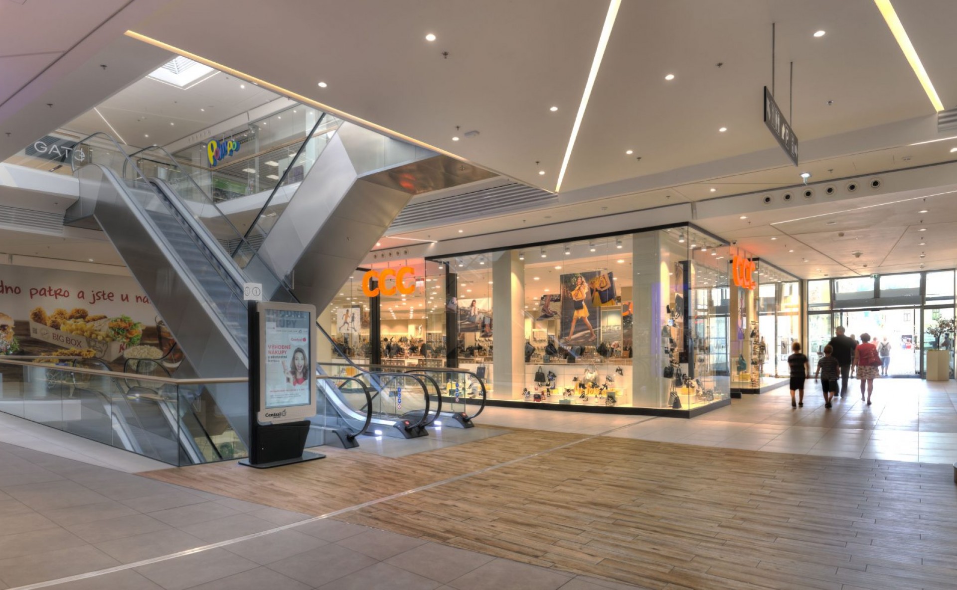 Pronajměte si atraktivní obchodní prostor pro stánek v OC Central JABLONEC