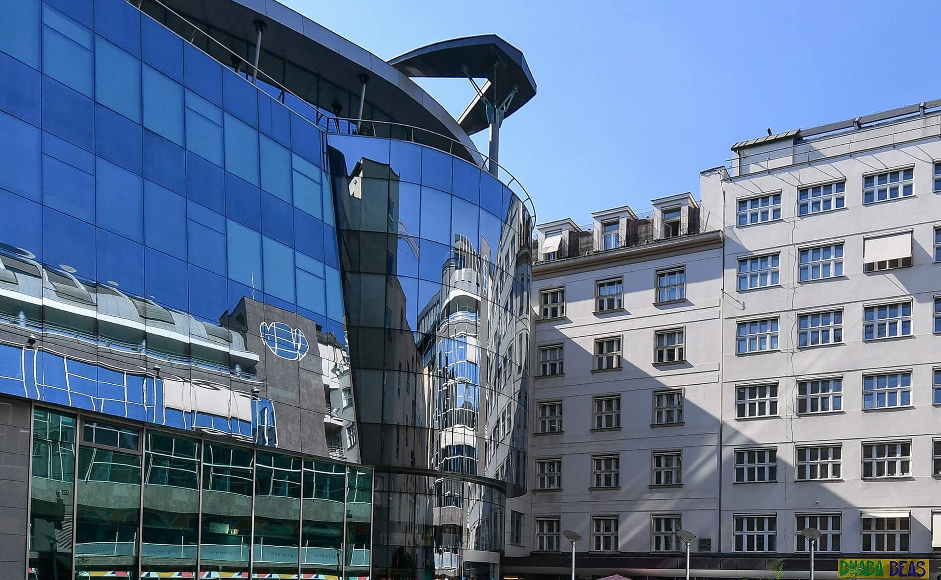 Lease of Retail Space – Archa Palace, Na Poříčí, Prague 1