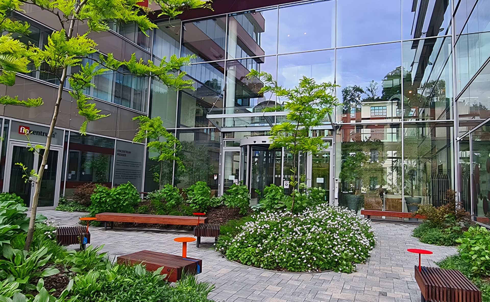 Office Space for Lease – Smíchov Gate, Prague 5