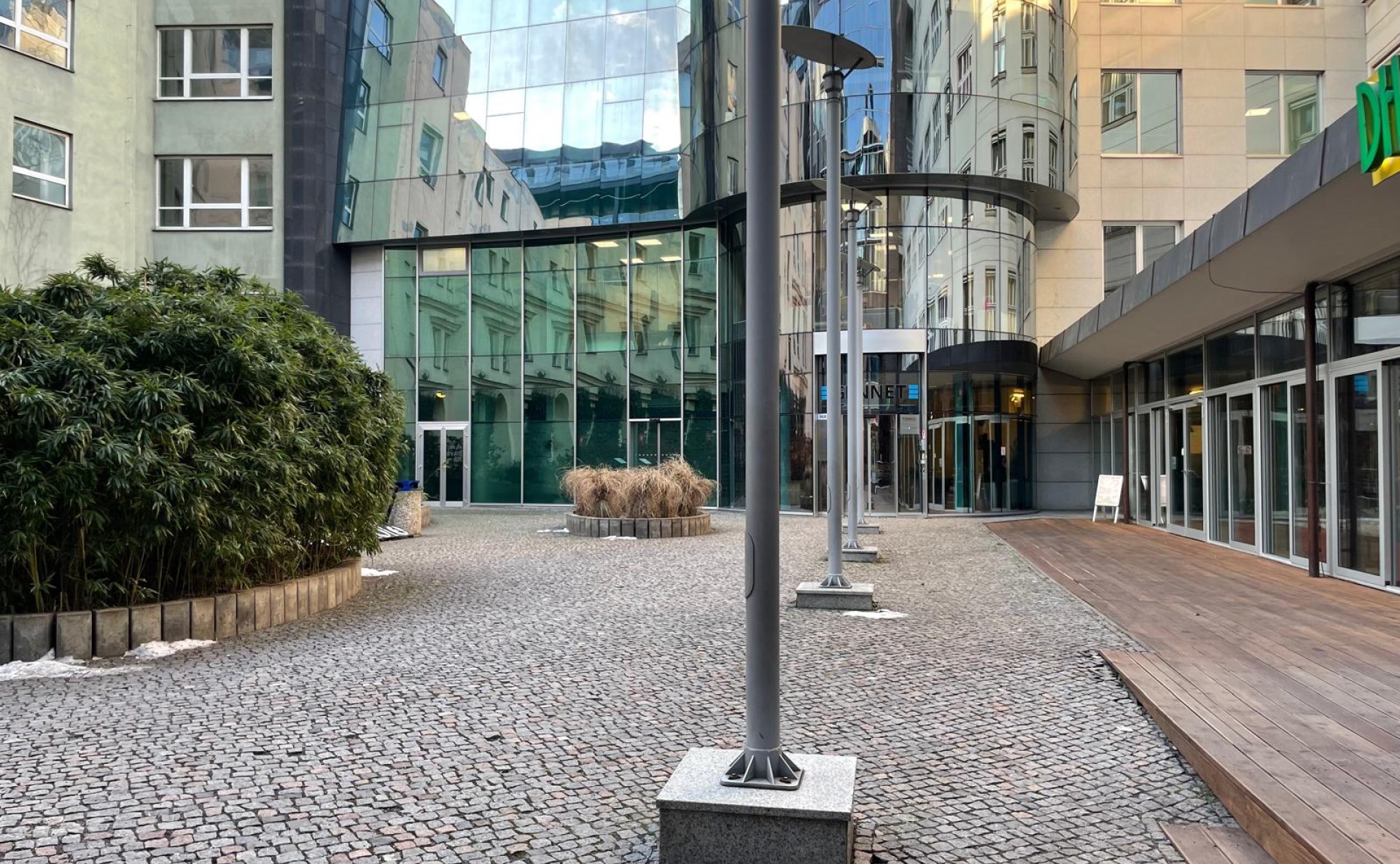 Lease of Retail Space – Archa Palace, Na Poříčí, Prague 1