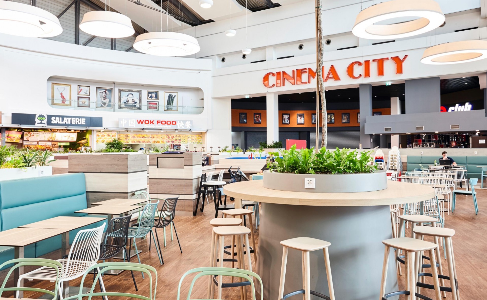 Metropole Zličín – Retail Unit or Kiosk Space for Lease in Prague 5