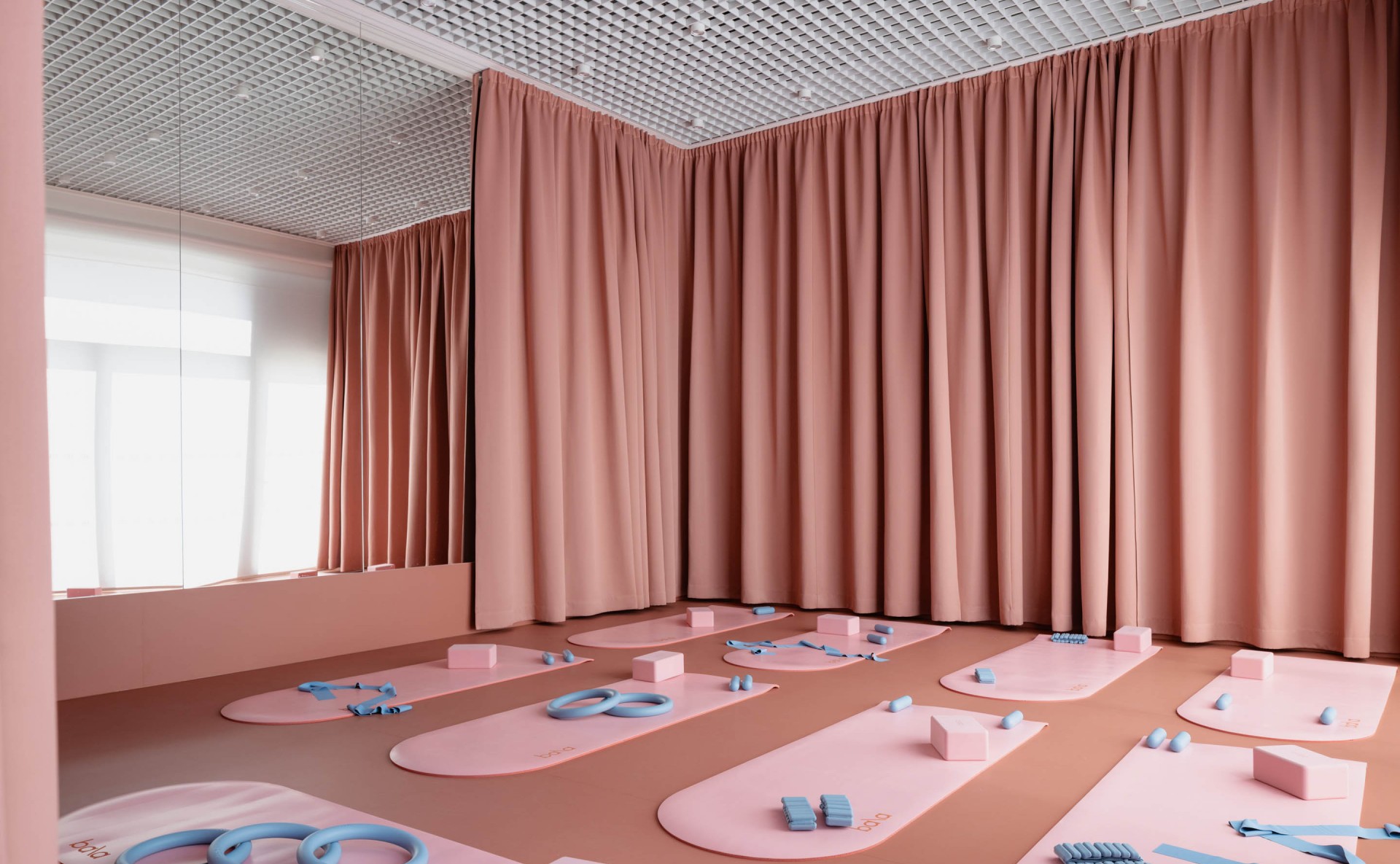 Design multifunctional space for rent in Prague