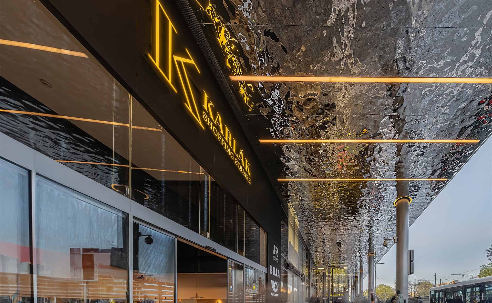 Karlák Office – Office Lease Prague 2 Karlovo náměstí | Dejsiprostor