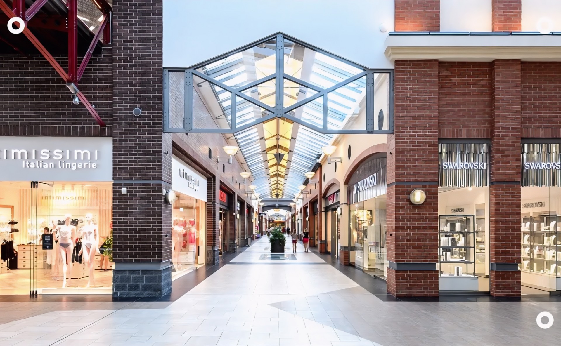 OC Olympia Plzeň pronájem obchodního místa/stánku Plzeň Dejsiprostor