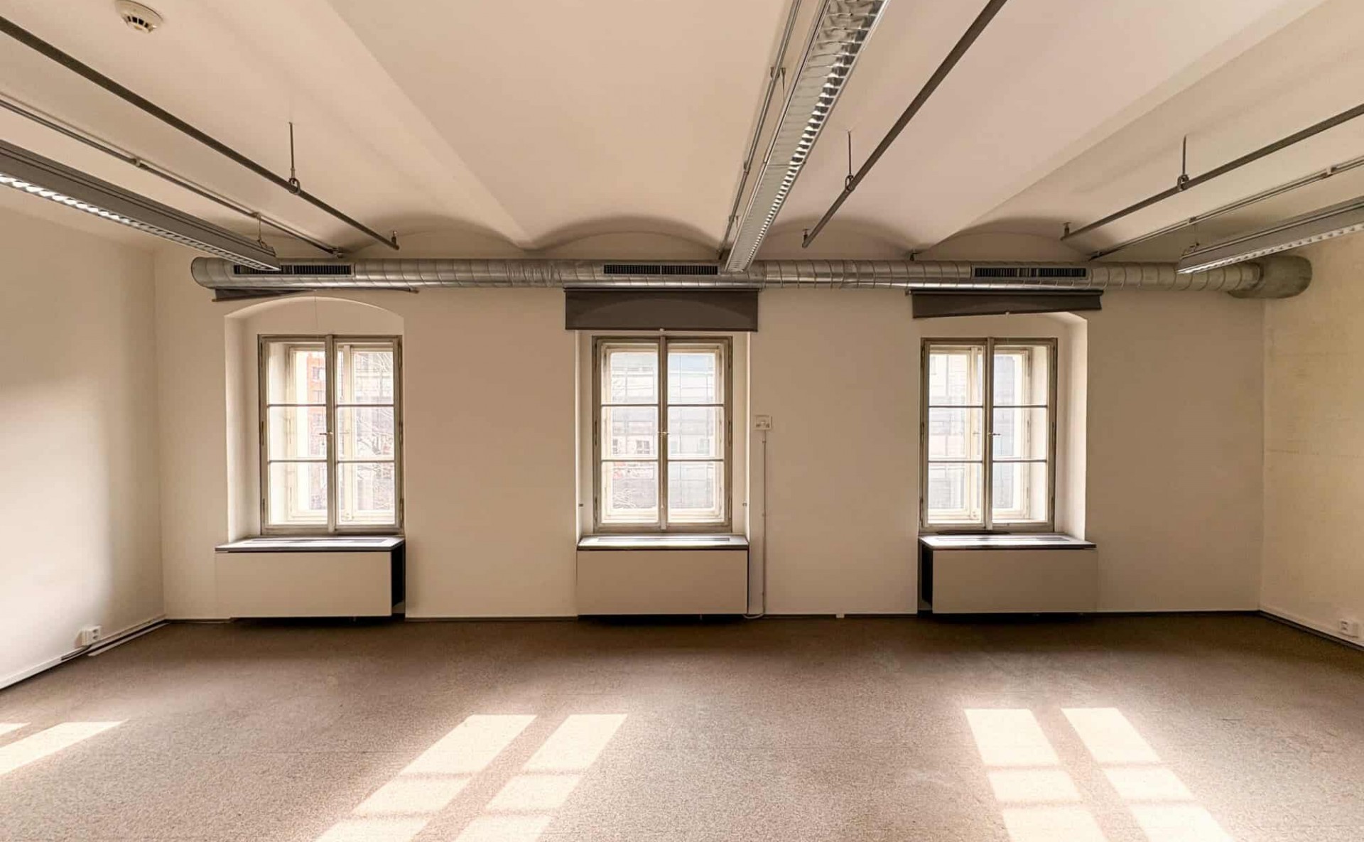 Pivovar 57 pronájem moderních kanceláří Praha 7 Holešovice