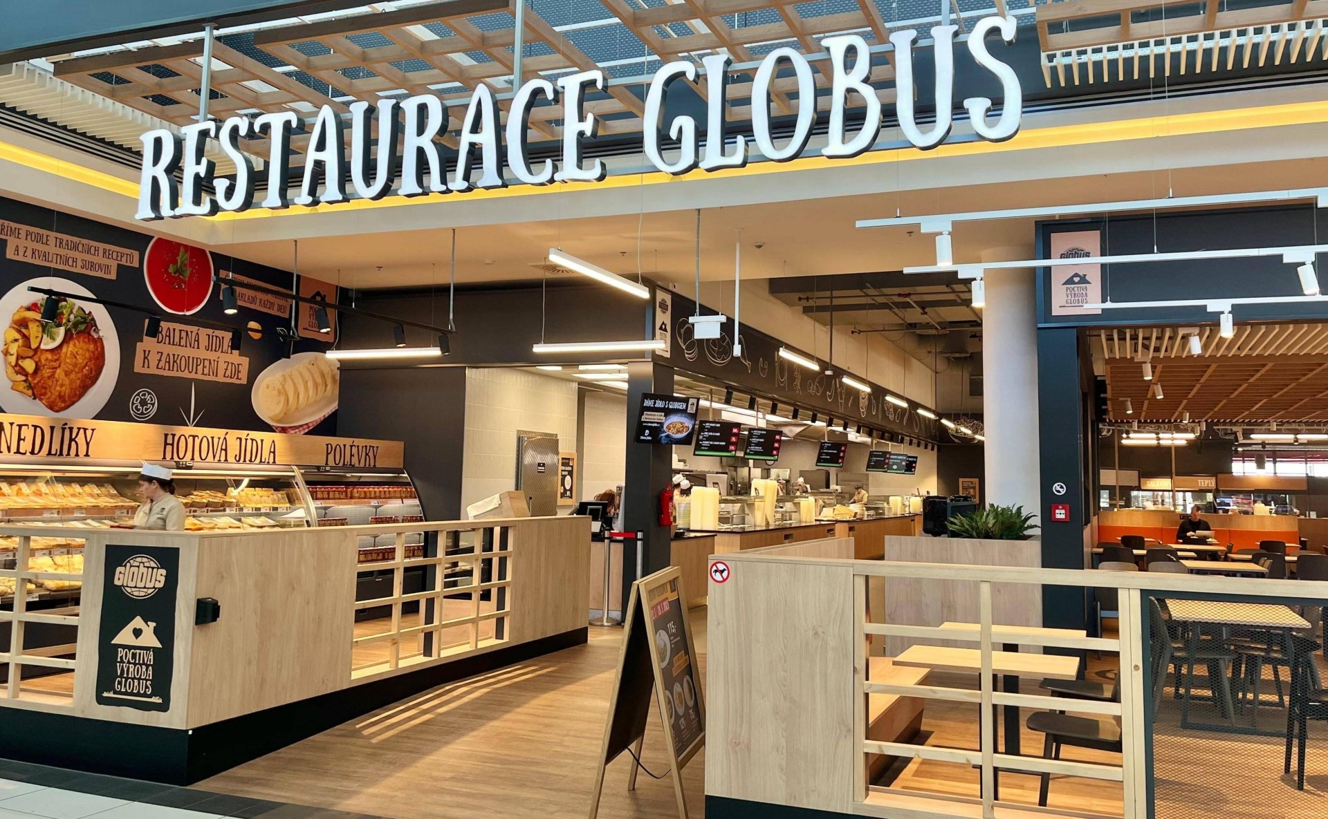 Pronájem obchodní jednotky nebo stánku v Europark Štěrboholy