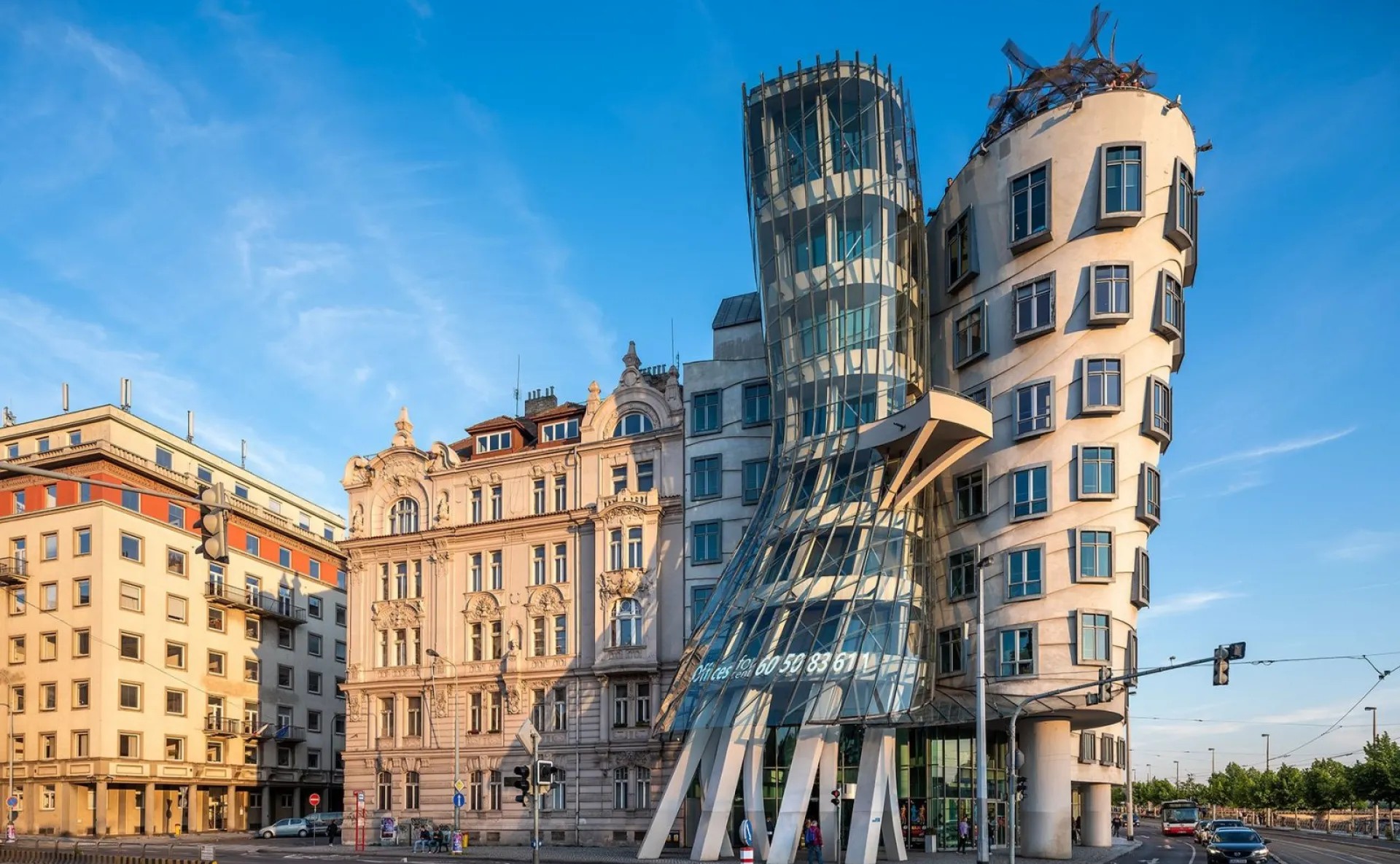 Dancing House office rental – an iconic building in Prague 1 by Dejsiprostor.