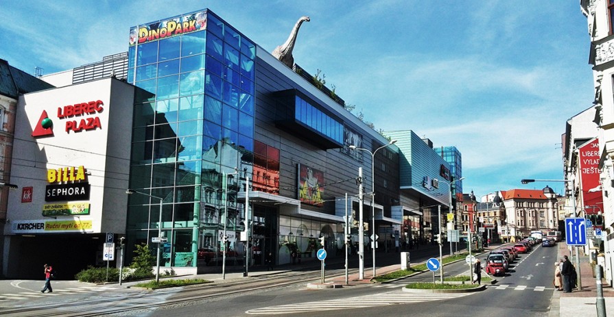 Pronájem obchodního prostoru nebo místa pro stánek v Obchodním centru Plaza Liberec