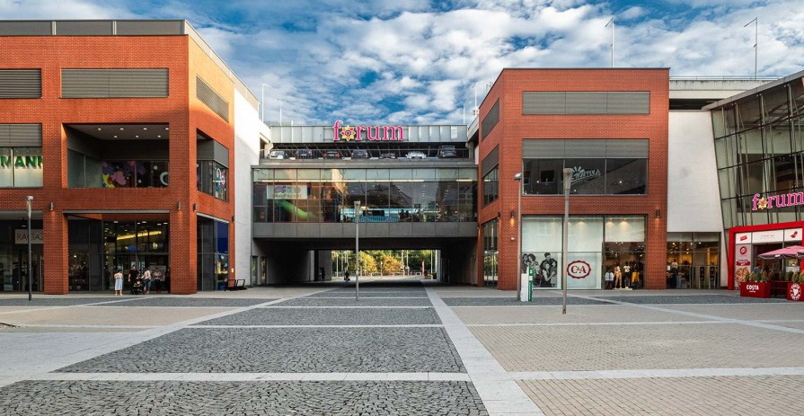 Pronájem obchodního prostoru nebo místa pro stánek v Obchodním centru Forum Ústí nad Labem