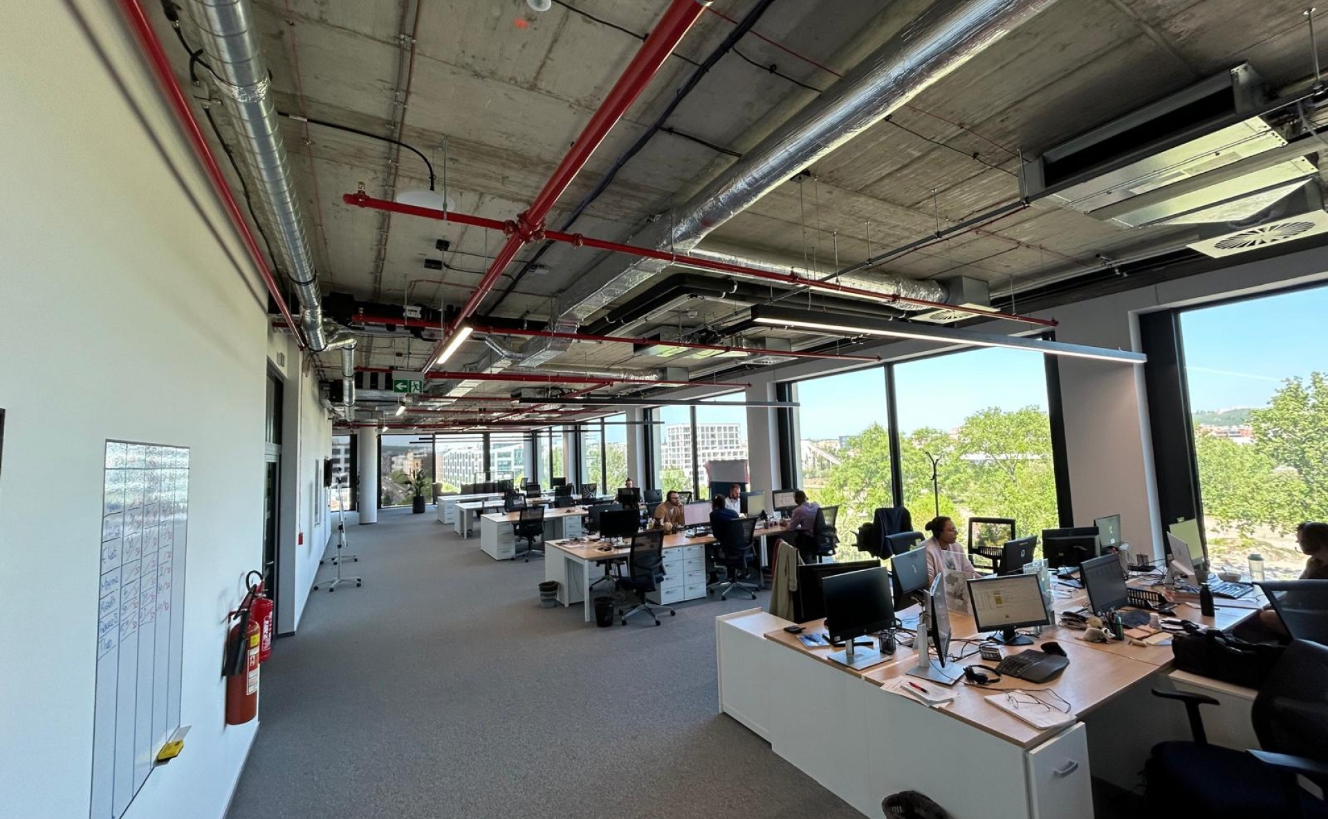 Exkluzivní podnájem kanceláří Block Karlín Praha 8 Dejsiprostor