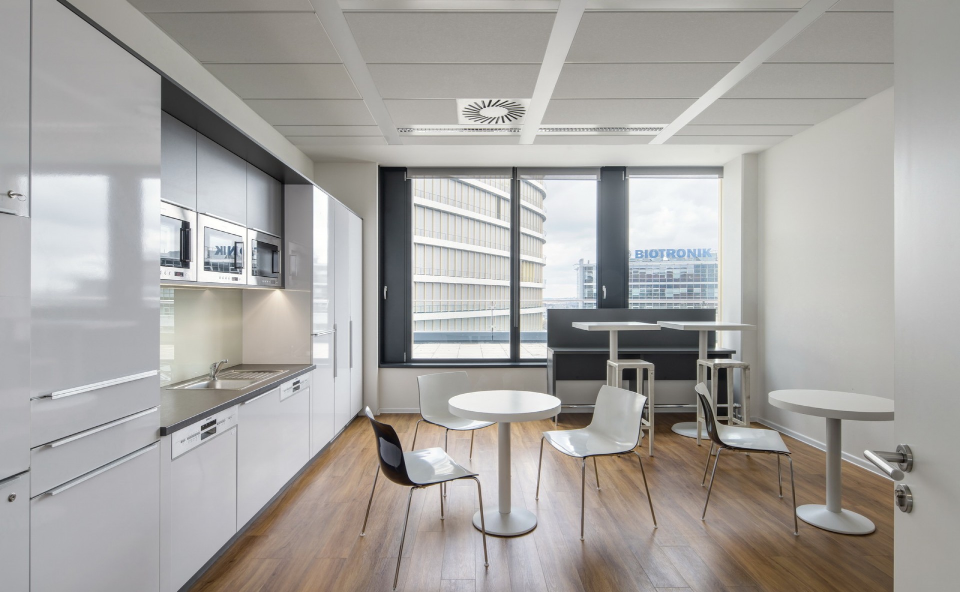 Enterprise Office Centre kanceláře pronájem Praha 4 Pankrác Dejsiprostor