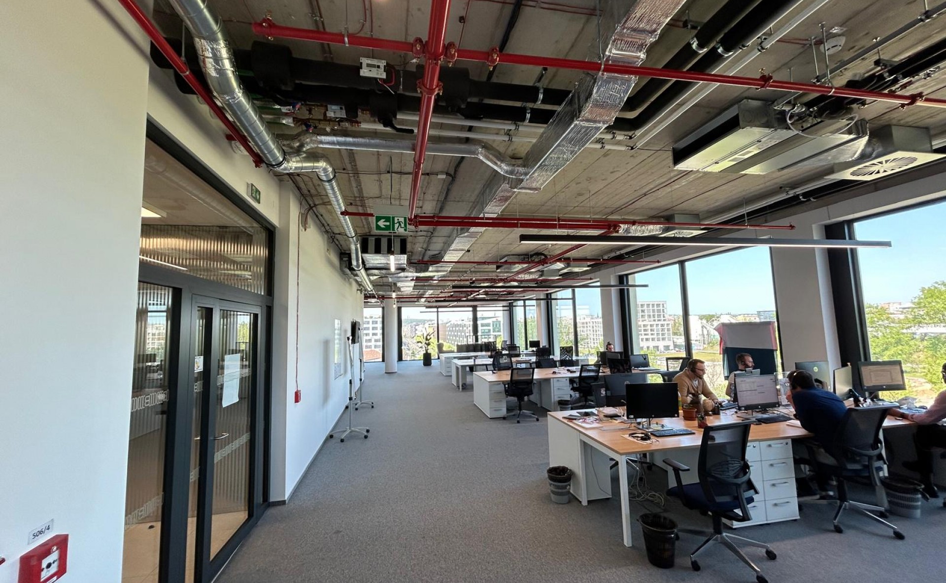 Exkluzivní podnájem kanceláří Block Karlín Praha 8 DejsiprostorExkluzivní podnájem kanceláří Block Karlín Praha 8 Dejsiprostor