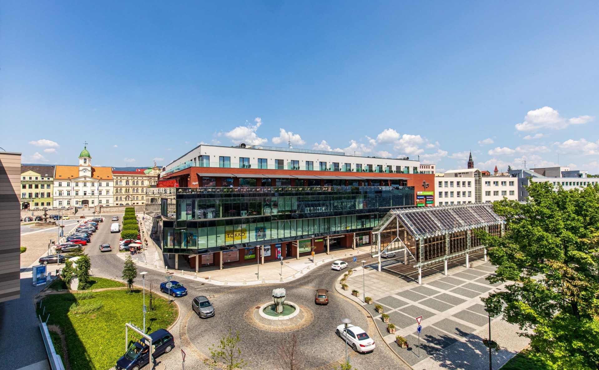 pronájem obchodní prostor / stánek nákupní centrum fontána teplice