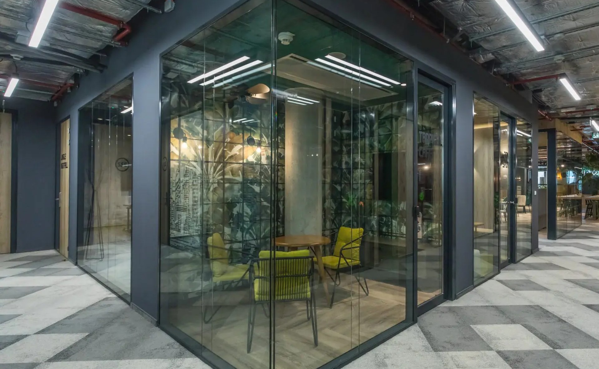 Praga Studios – Serviced Offices for Lease, Karlín, Prague 8 | Dejsiprostor