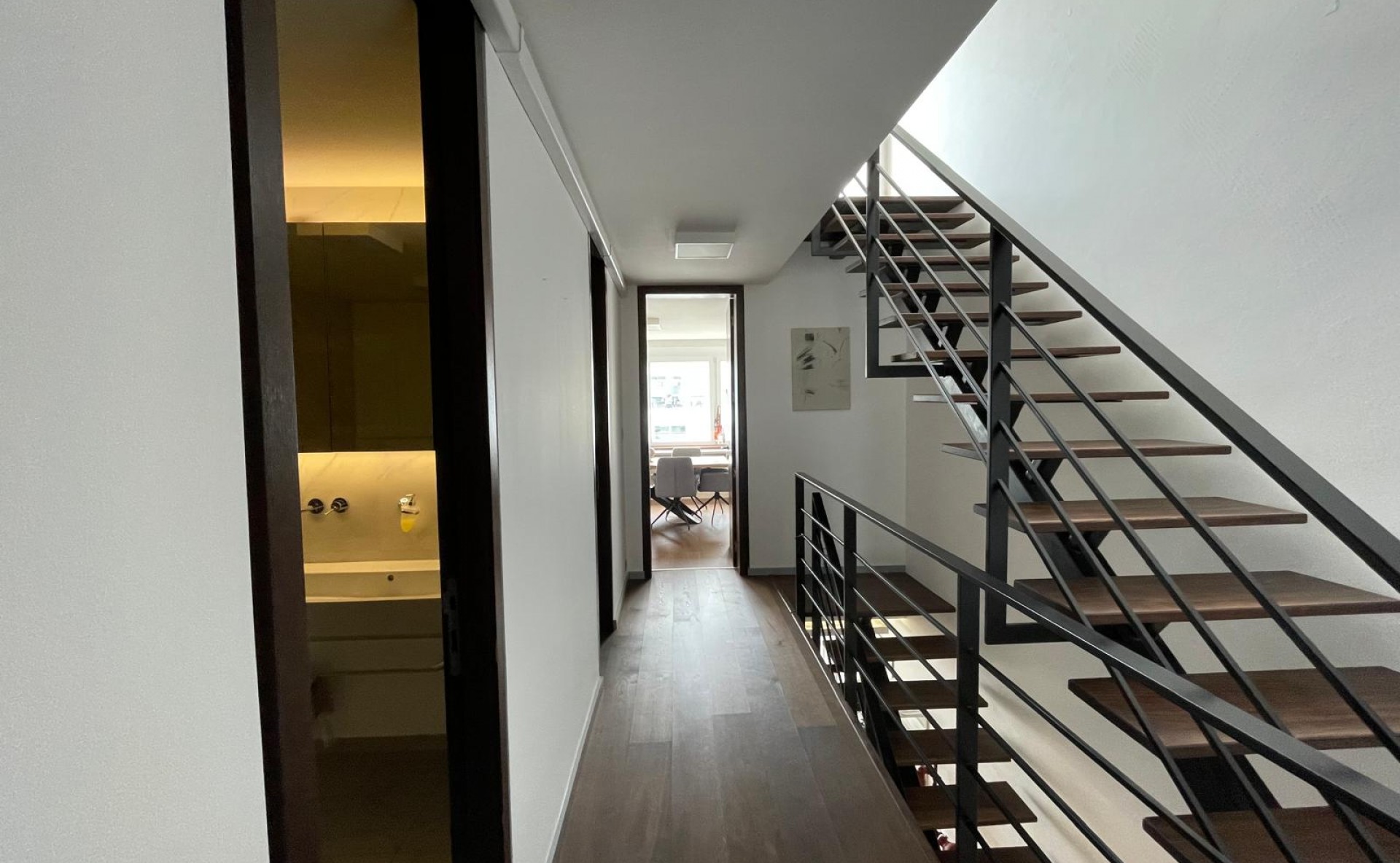 Atypická kancelář podnájem Praha 8 Karlín Dejsiprostor