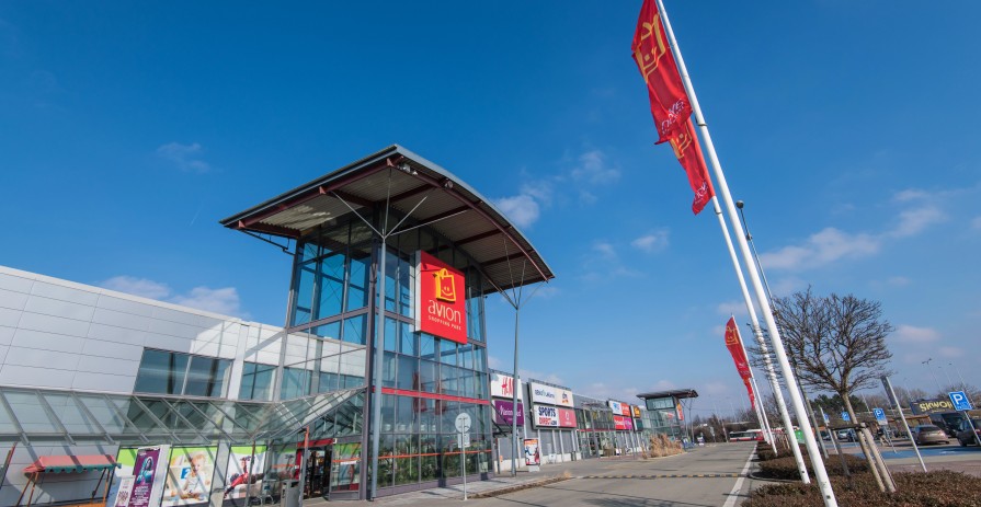 Pronájem obchodních prostor nebo místa pro stánek v Shopping Parku Avion Brno