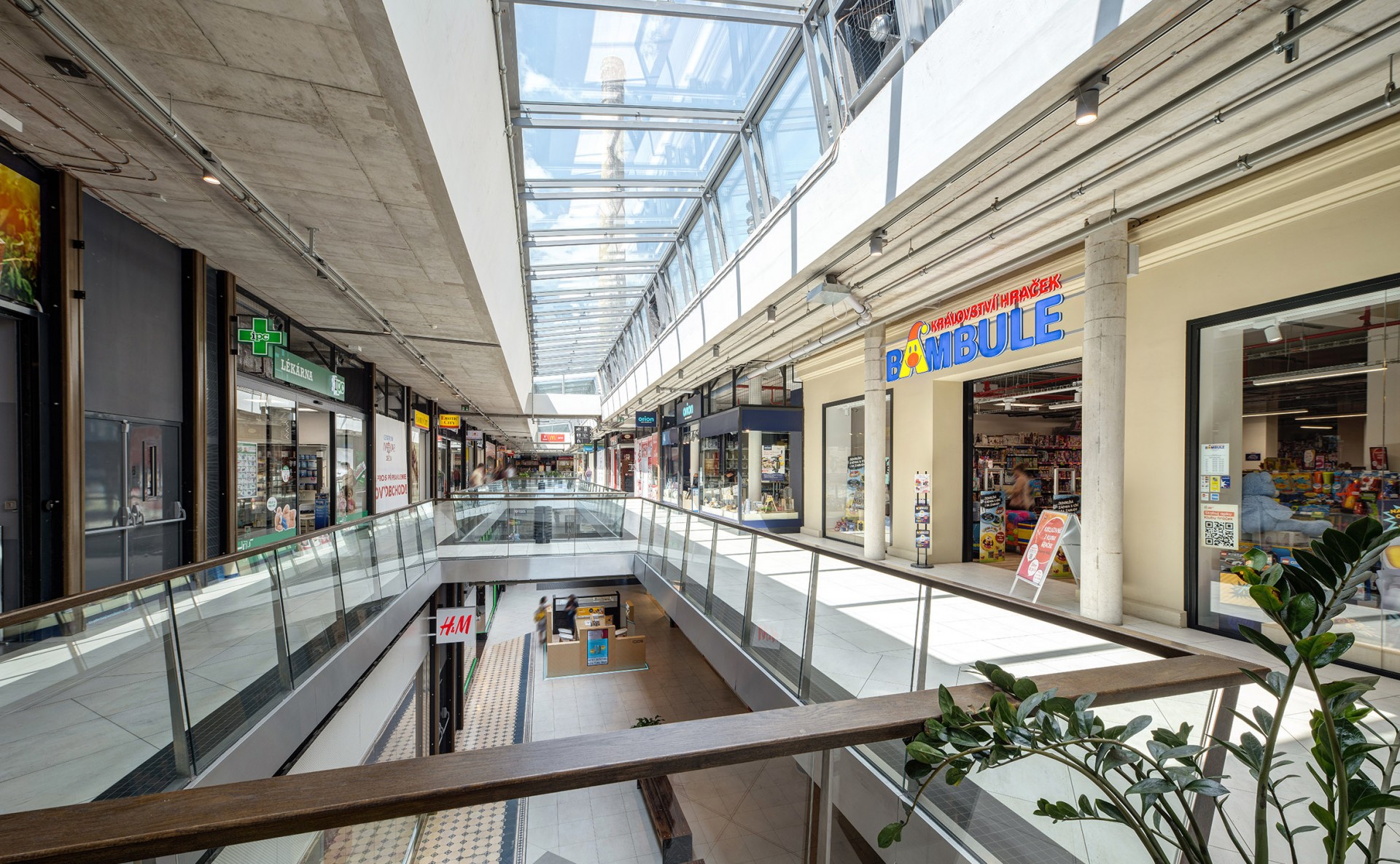 Pivovar Děčín Shopping Center – Retail Space / Kiosk for Lease | Dejsiprostor