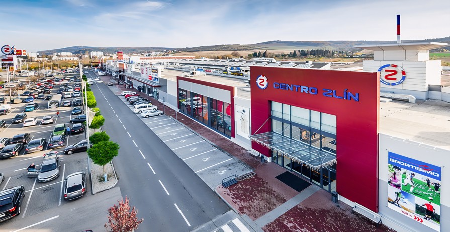 Retail Space or a Kiosk for Lease in Centro Zlín Shopping Center