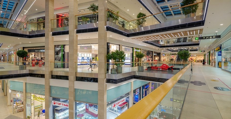 Retail Space or a Kiosk for Lease in Galerie Šantovka Olomou
