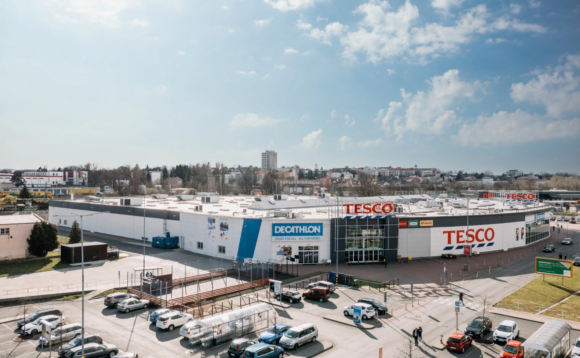 OC Shopland Opava Pronájem obchodních prostor / stánku Dejsiprostor
