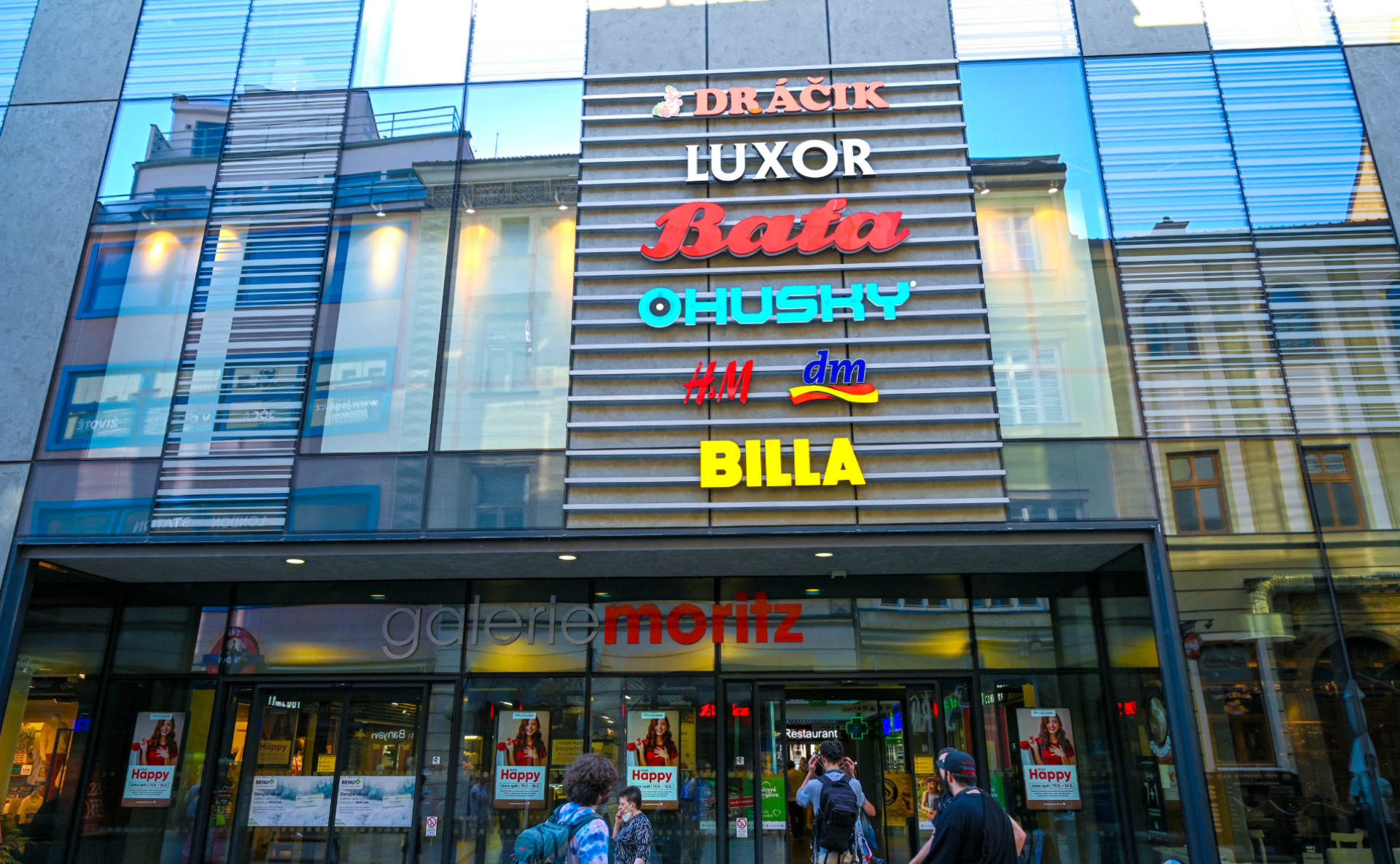 Pronájem obchodní prostor / stánek OC Galerie Moritz Olomouc Dejsiprostor