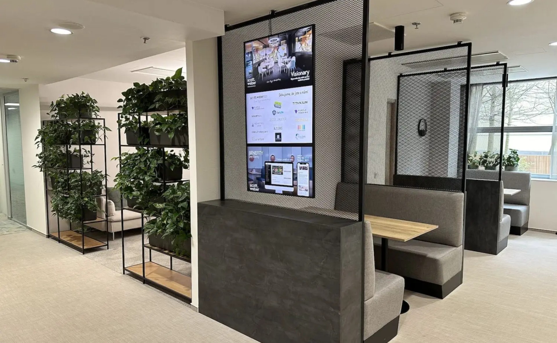 Serviced Offices for Lease at Scott.Weber Atrium Flora, Prague