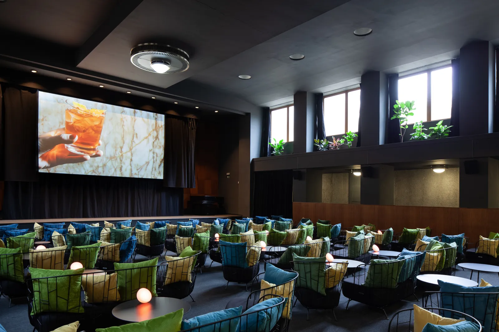 Cinema for rent, Prague 3