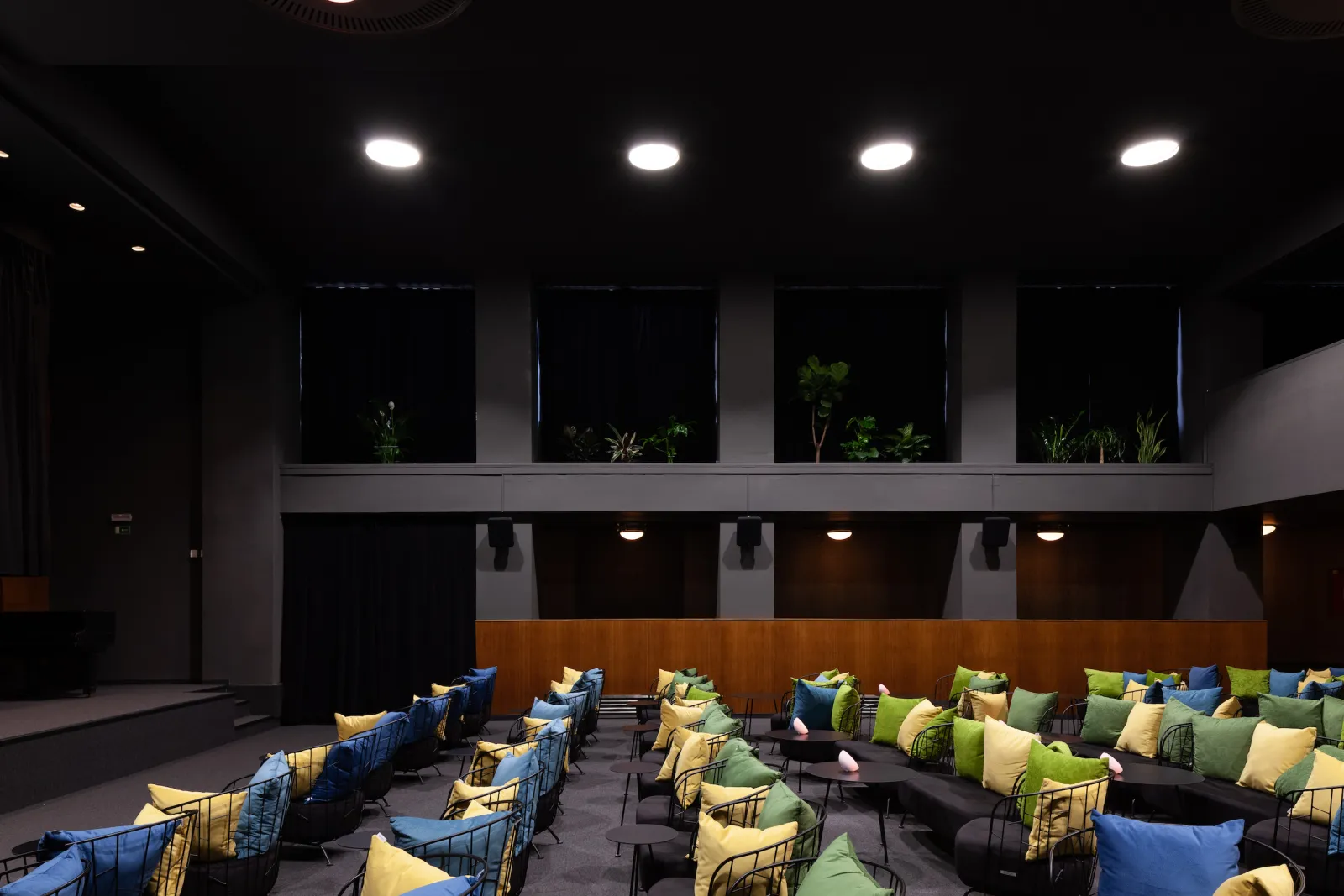 Cinema for rent, Prague 3