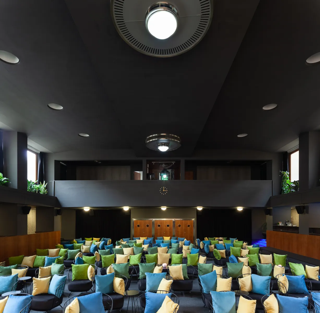 Cinema for rent, Prague 3