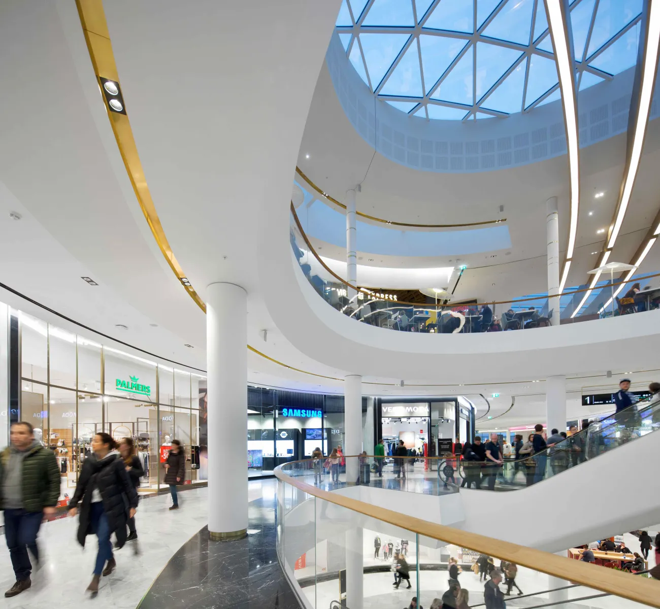 Pronájem obchodního prostoru /stánku Westfield Chodov Praha 14