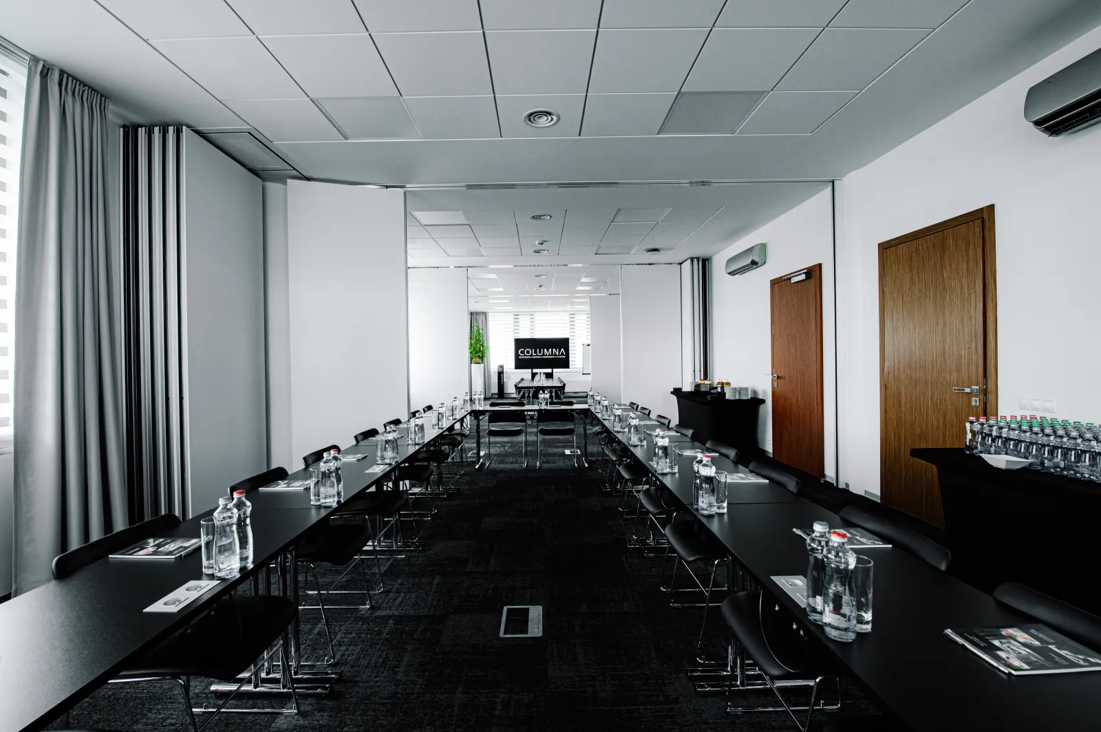 modern conference space rent