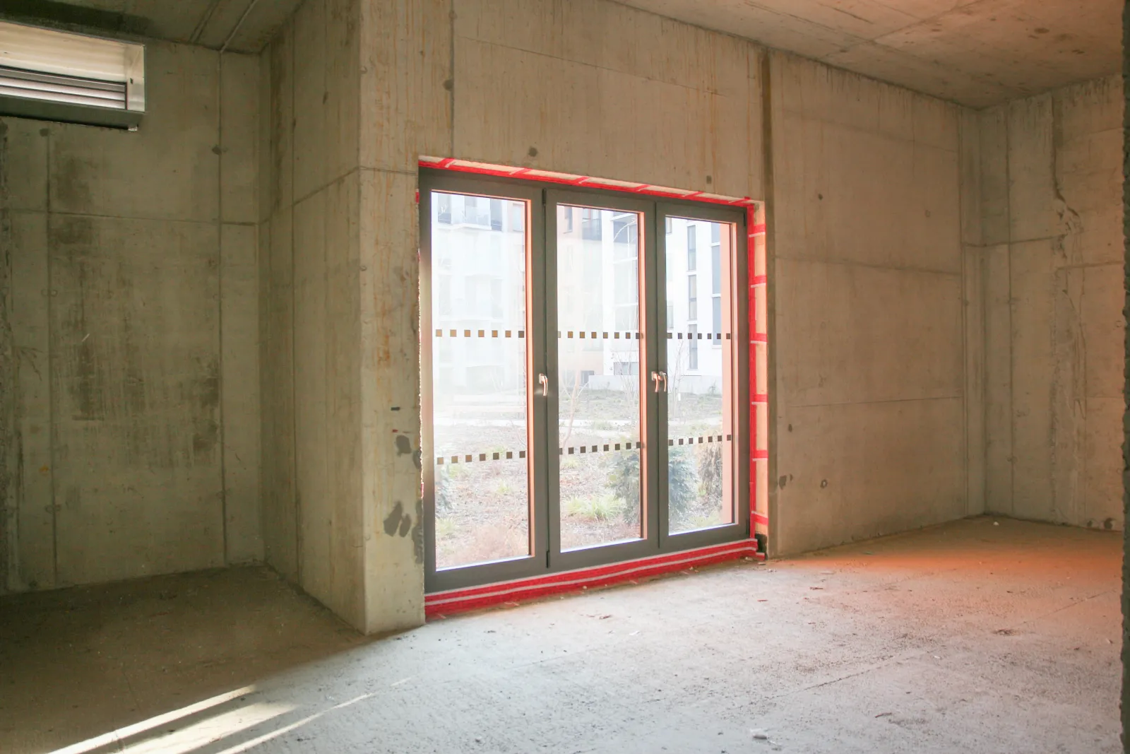 Retail Space to Let for Bistro – Smíchov City