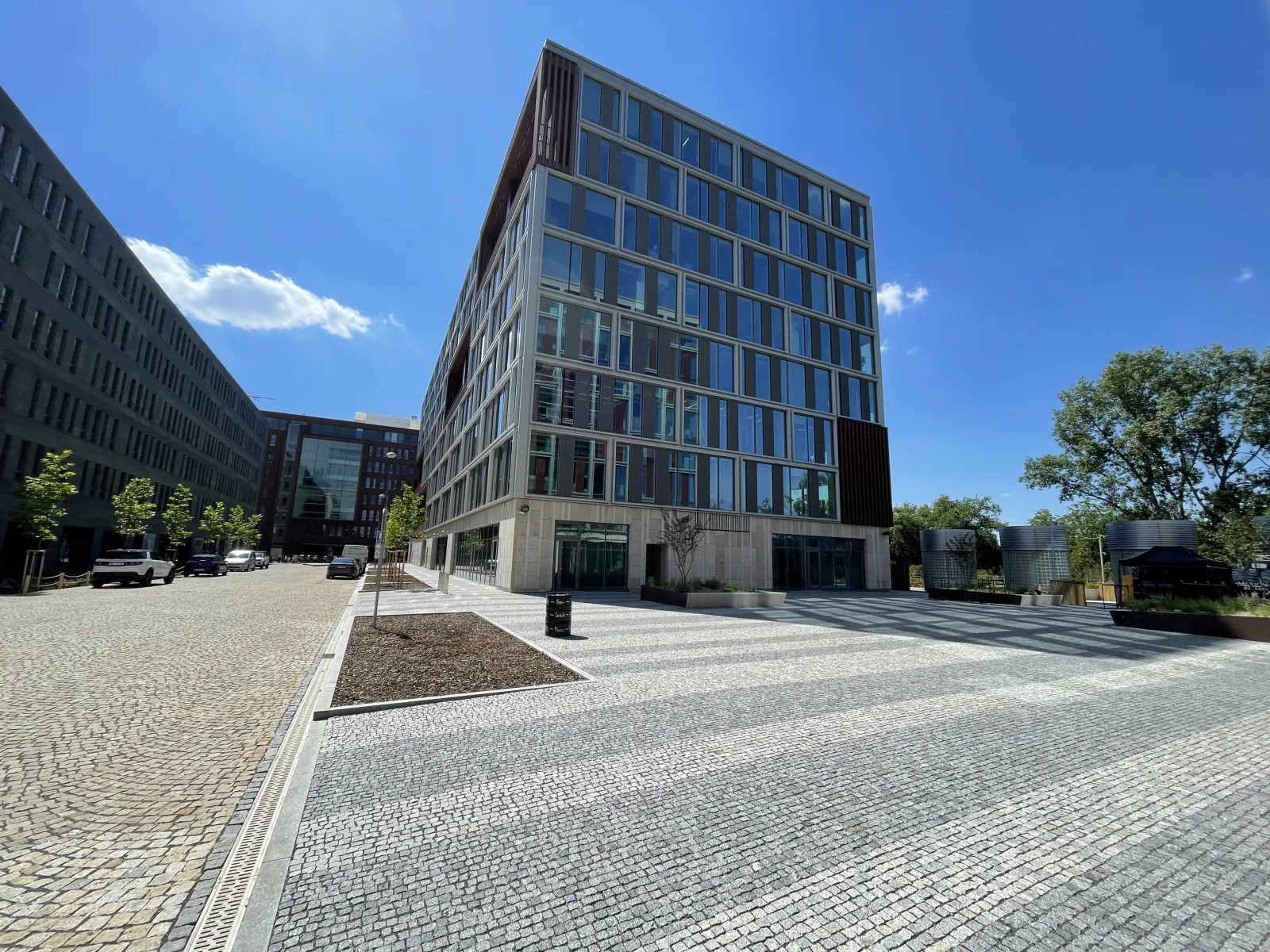 Pronájem nebytových prostor Riverside Karlín Praha 8