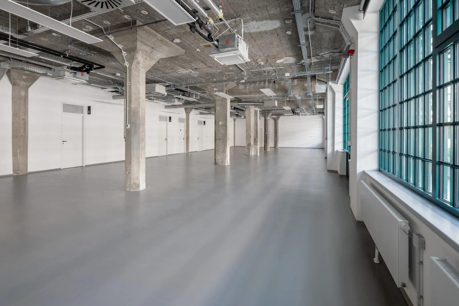 Event space rent Prague 9 Pragovka