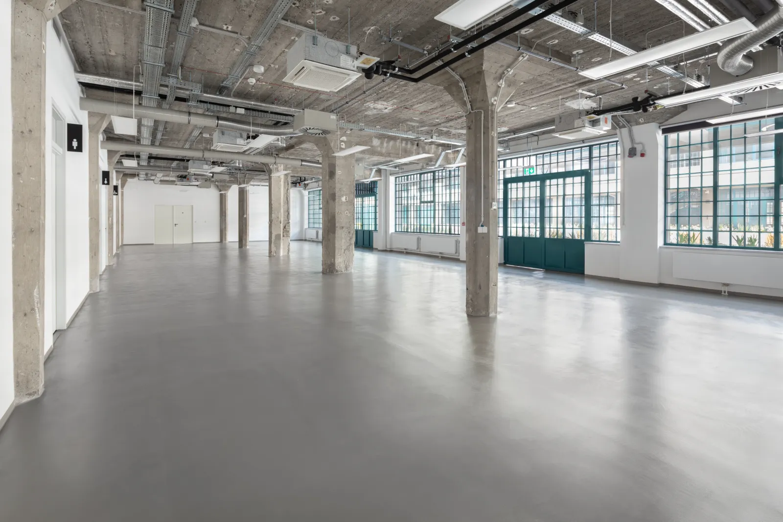 Event space rent Prague 9 Pragovka