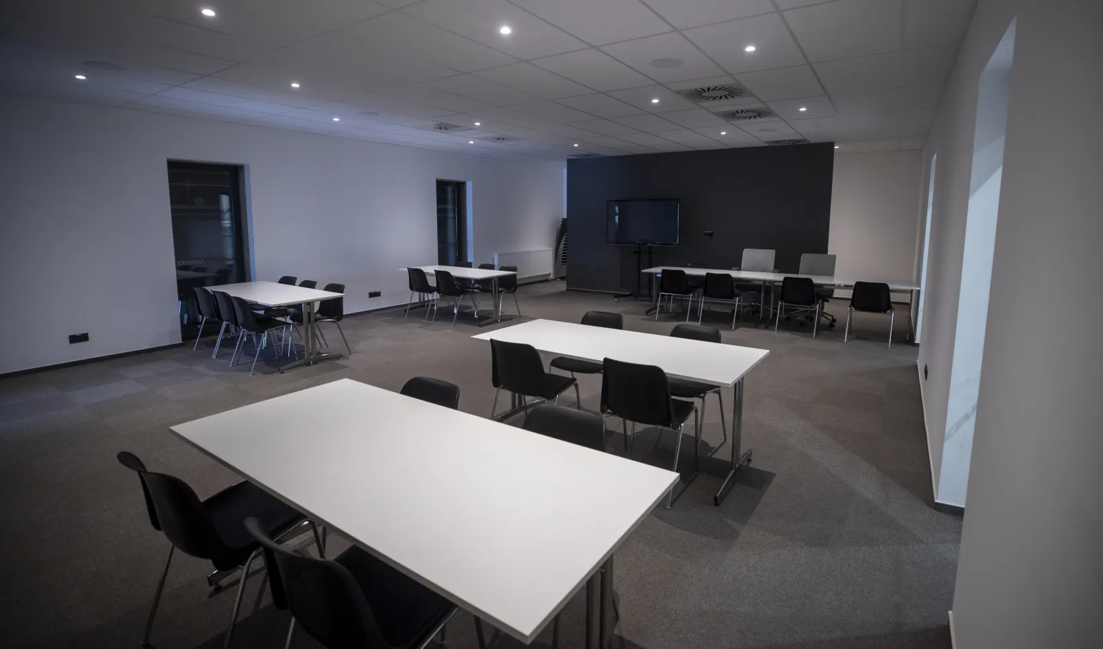 Top-class ice rink for teambuildings and events in Prague