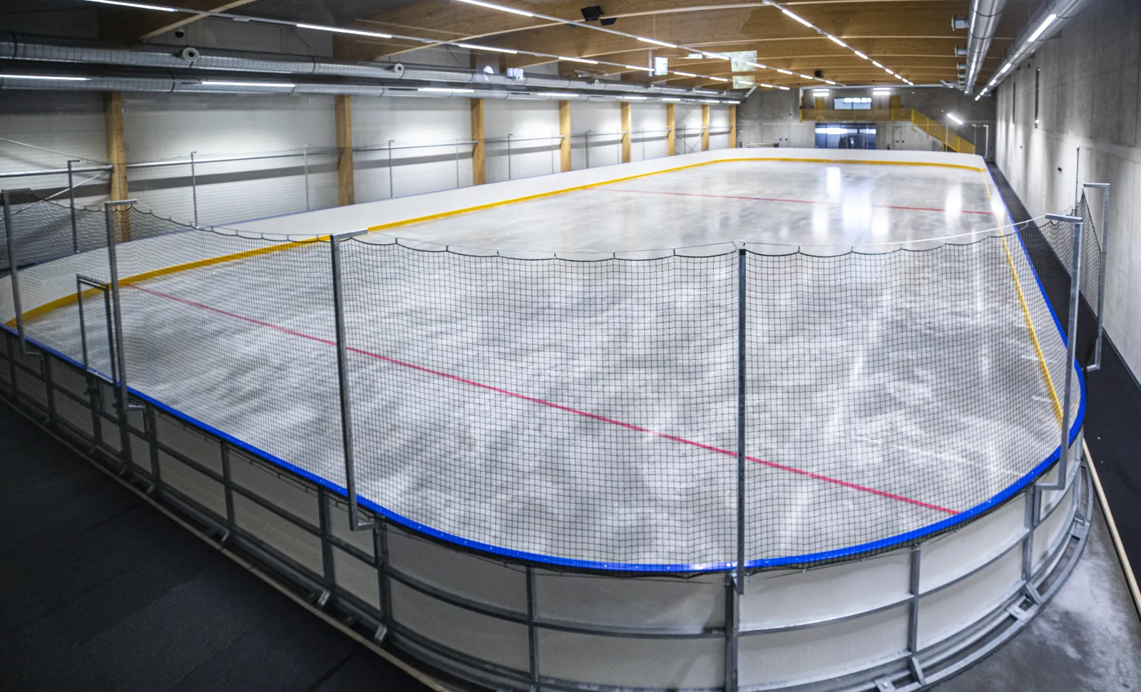 Top-class ice rink for teambuildings and events in Prague