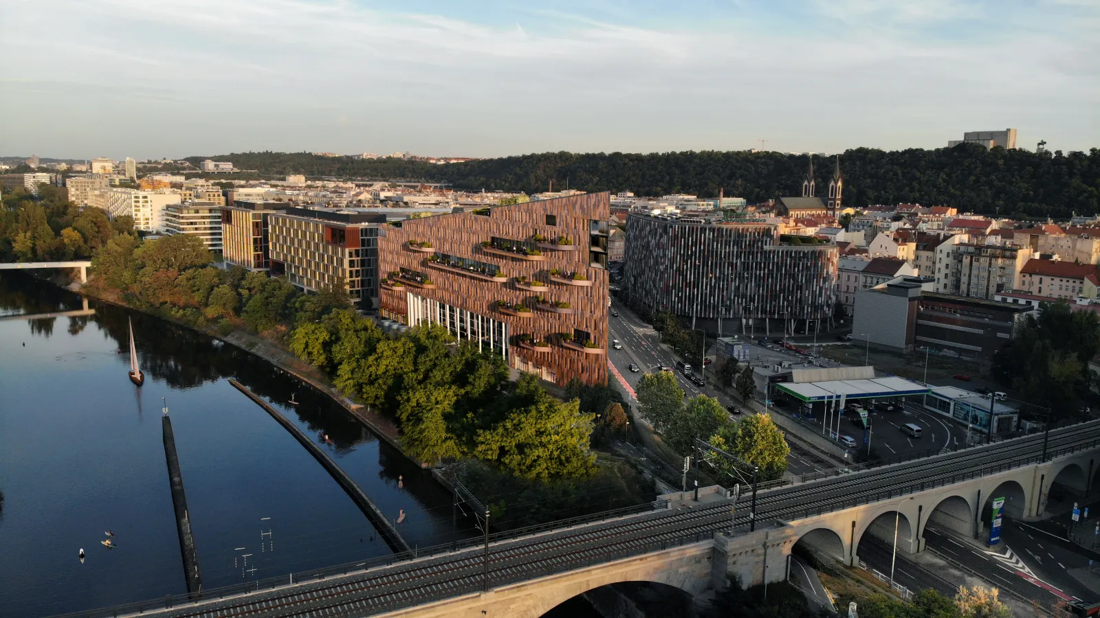Pronájem kanceláří v Danube House Praha 8